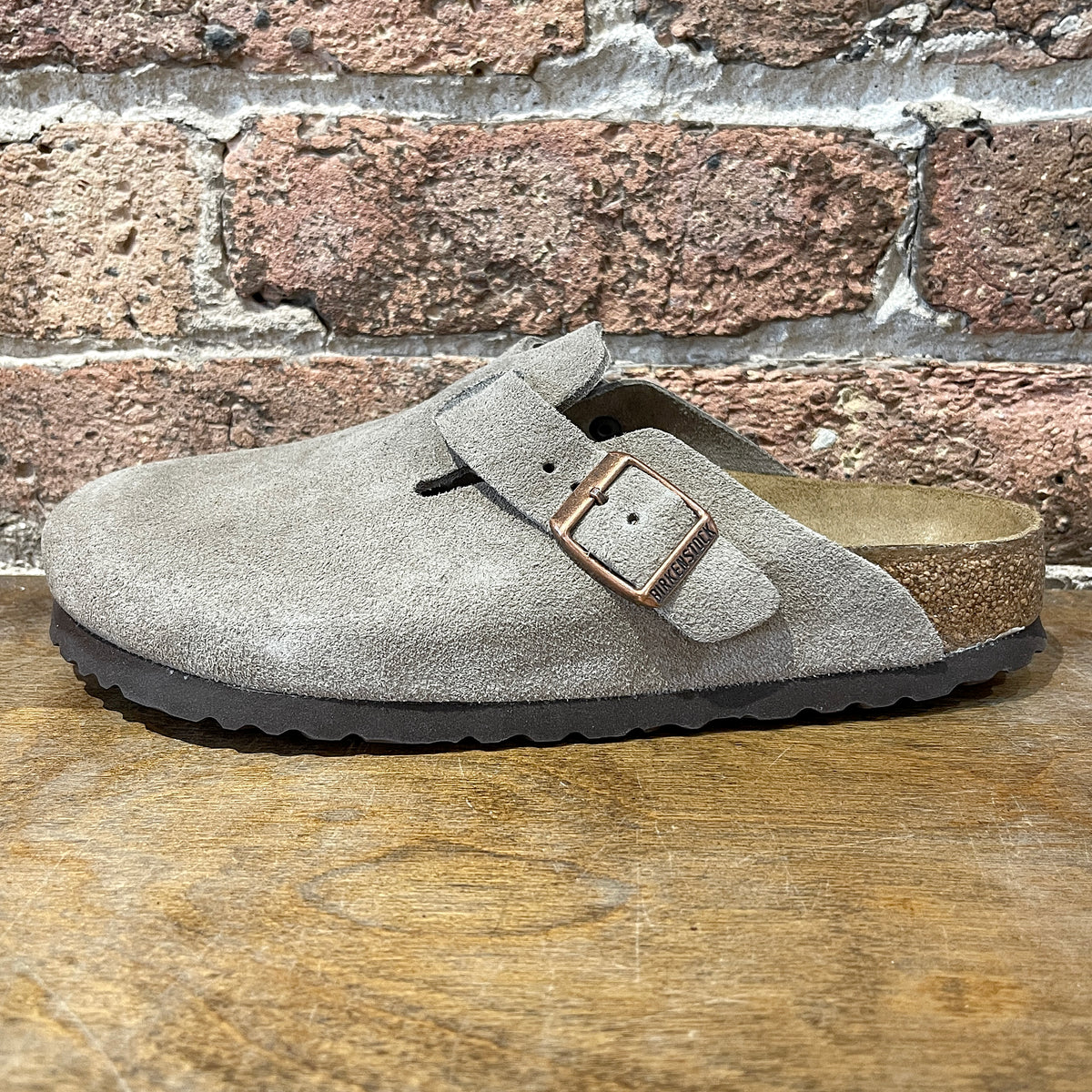 Birkenstock Boston Soft Footbed Suede – (shōō) display picture 1