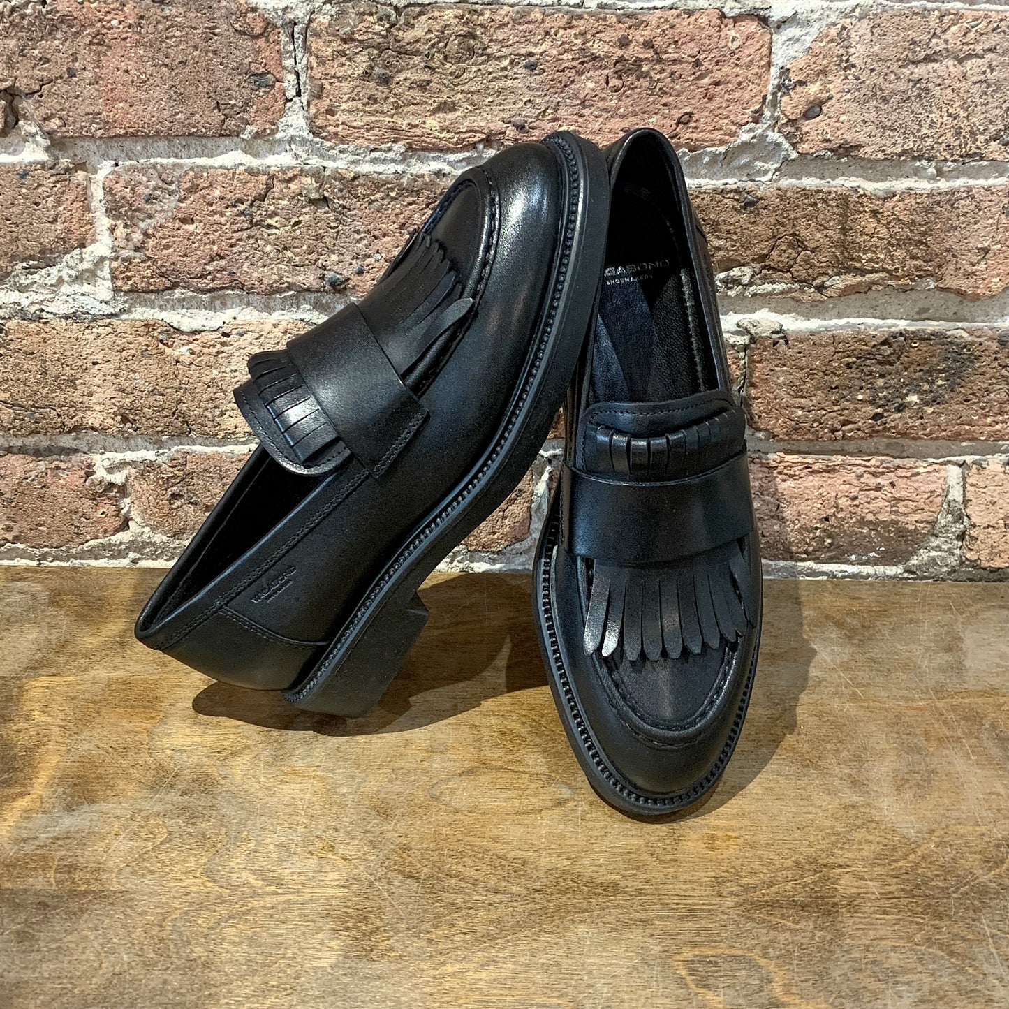 Vagabond Alex Kiltie Loafer Black Leather - shoostore