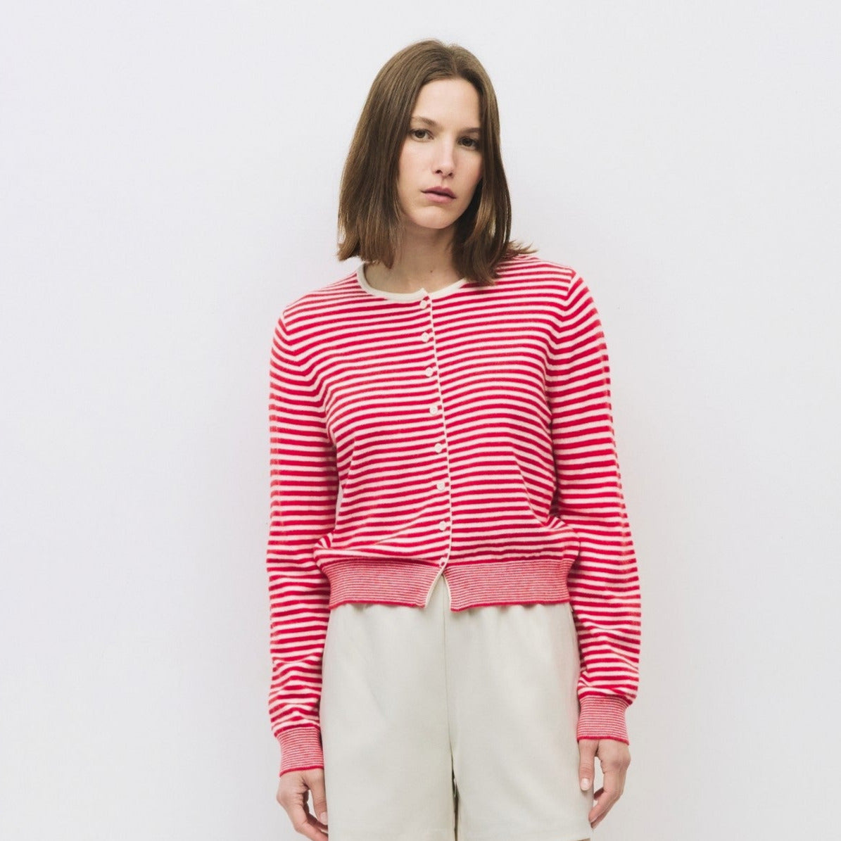 The Montana Cardigan Red/White
