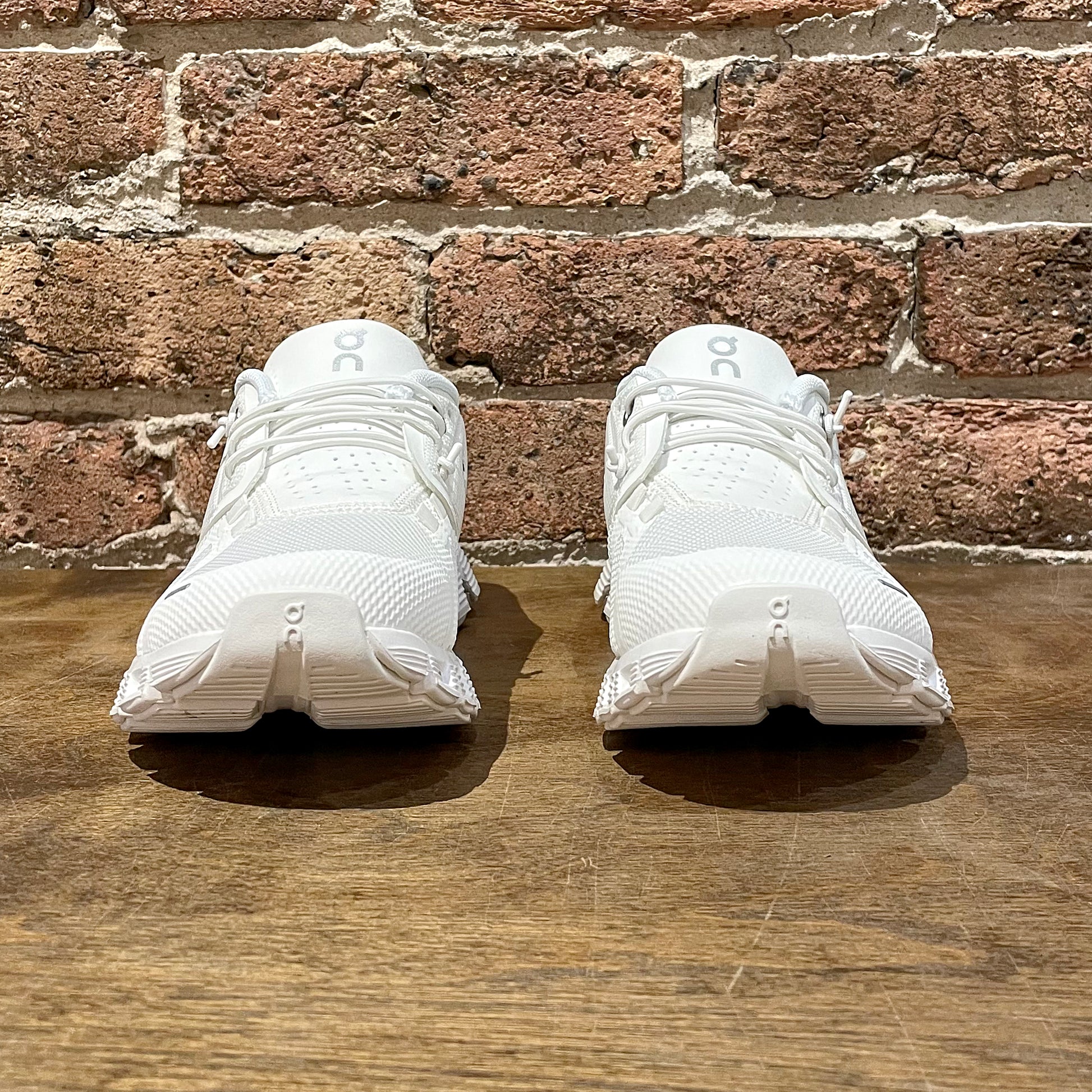 ON Women's Cloud 5 Sneakers, All White, 9 Medium US