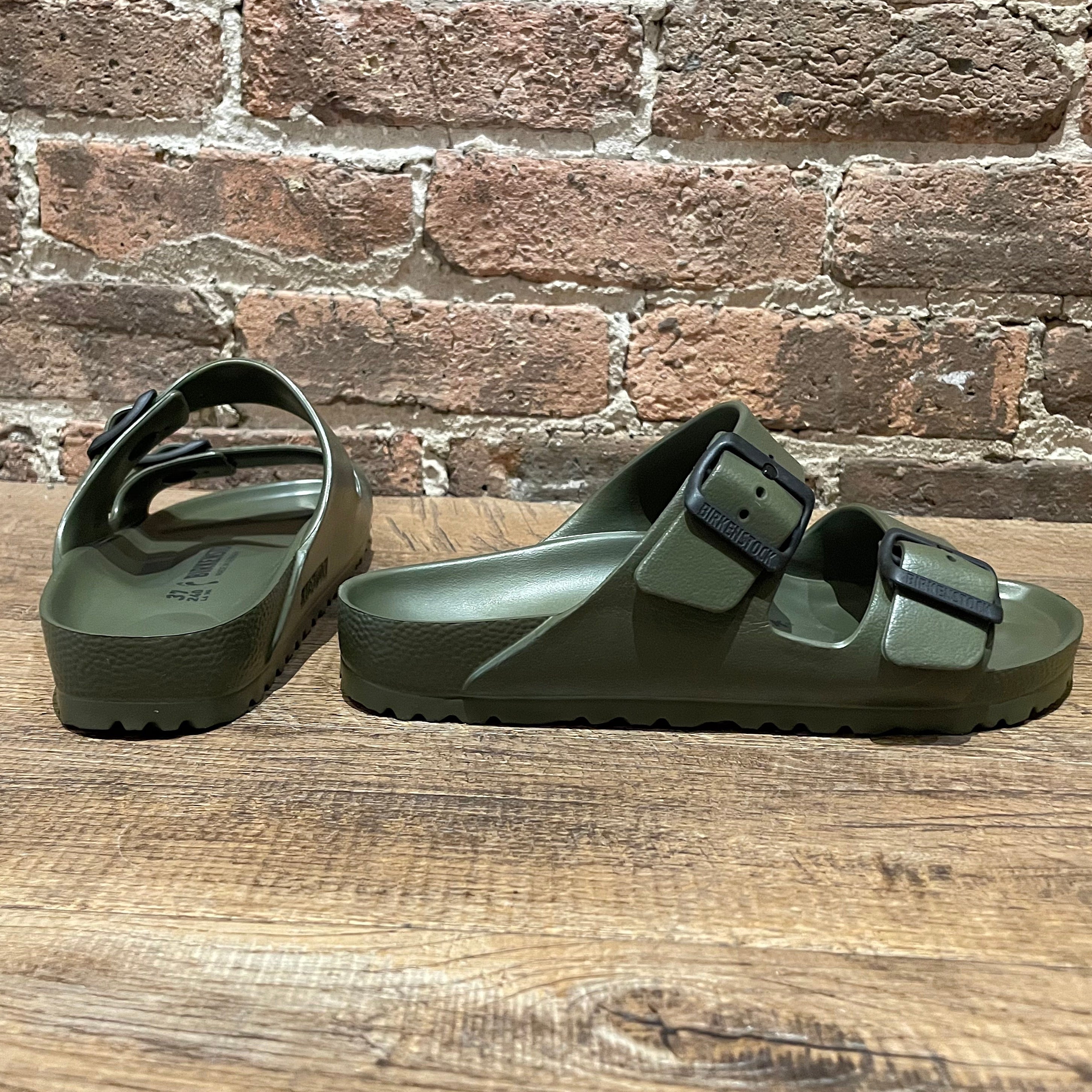 Green best sale rubber birkenstocks