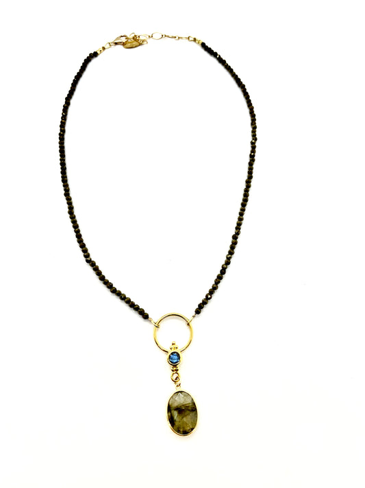 Avaasi Necklace N 2214